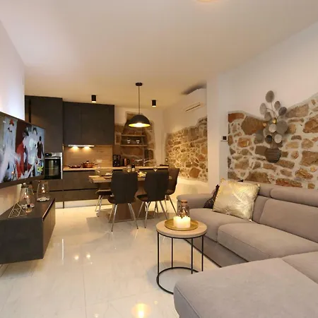 Tatil Evi House Anika